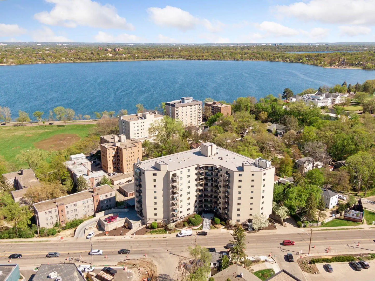 3131 Excelsior Boulevard, Minneapolis, MN 55416