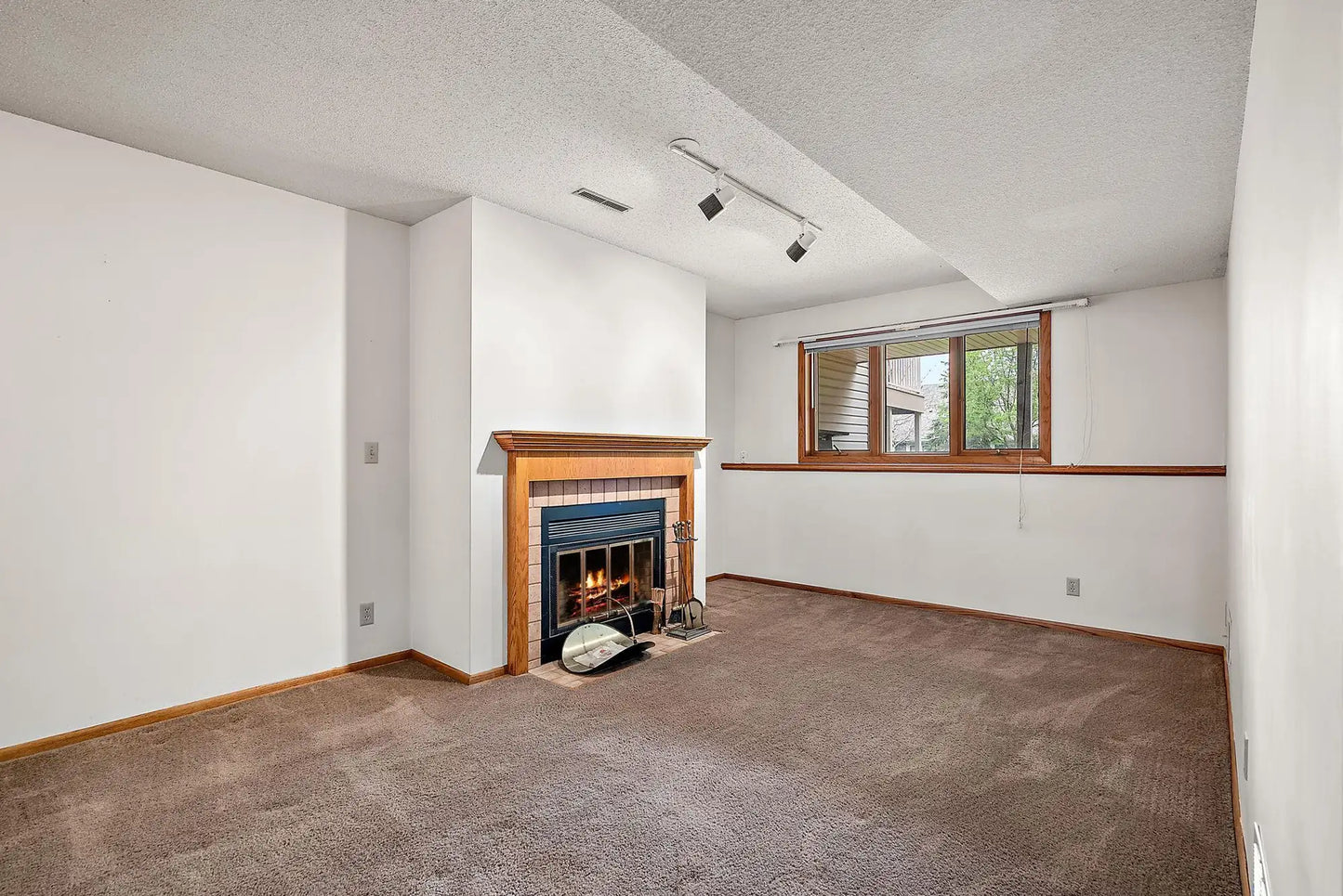 1330 Sunview Drive, Shoreview, MN 55126