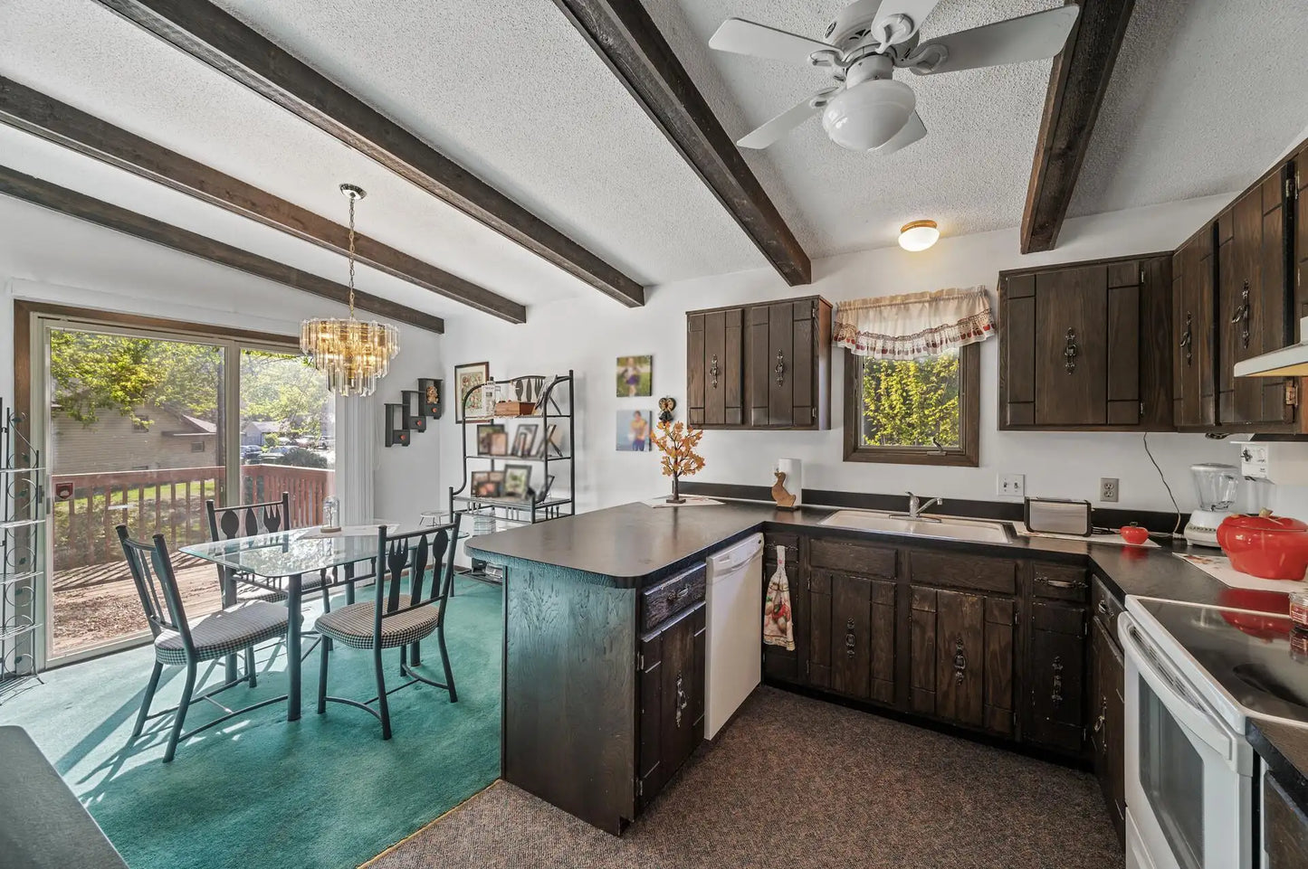 8220 Brandywine Parkway, Brooklyn Park, MN 55444