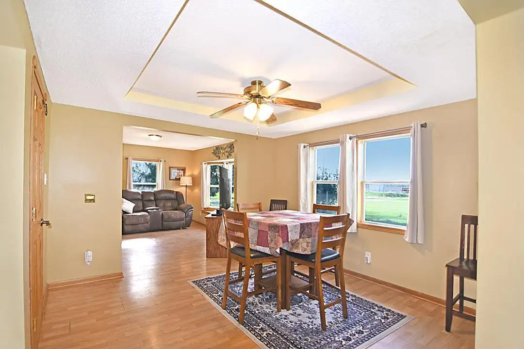 261 Fairhaven Avenue, South Haven, MN 55382