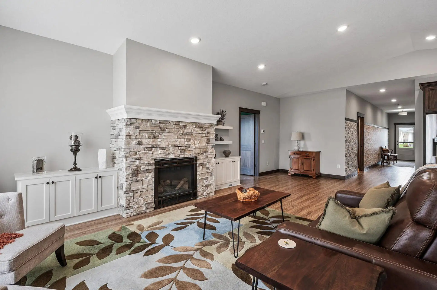 31686 Newport Curve, Lindstrom, MN 55045