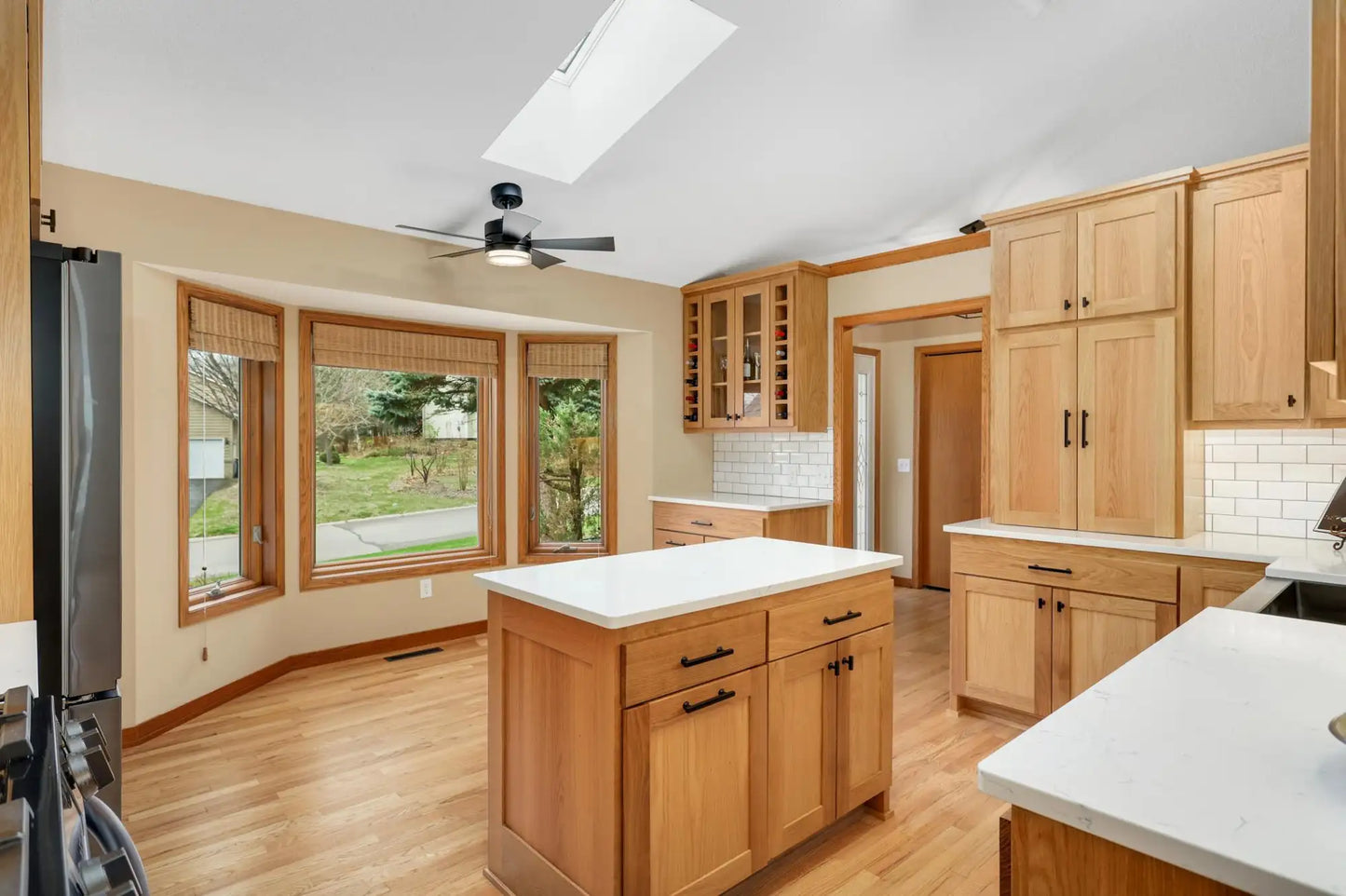 20503 Juno Trail, Lakeville, MN 55044