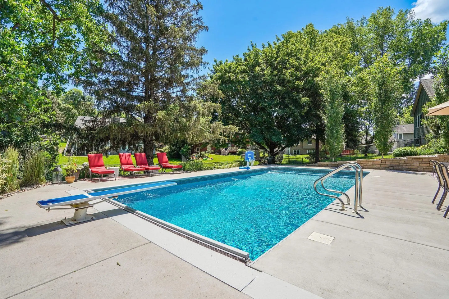 3676 Ashbury Road, Eagan, MN 55122