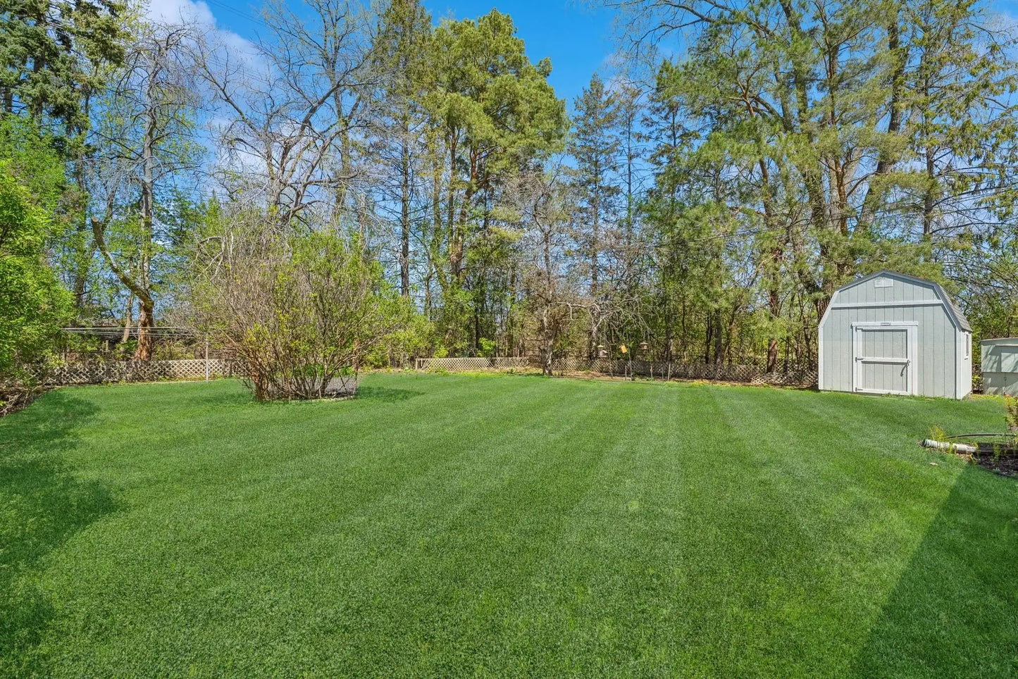 1645 Rose Place, Roseville, MN 55113