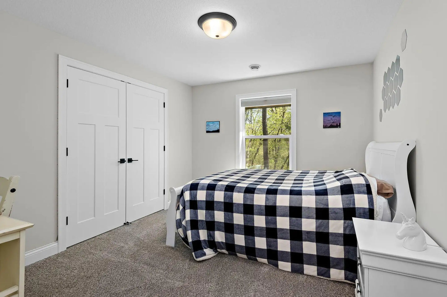 422 Overlook Circle, Saint Michael, MN 55376