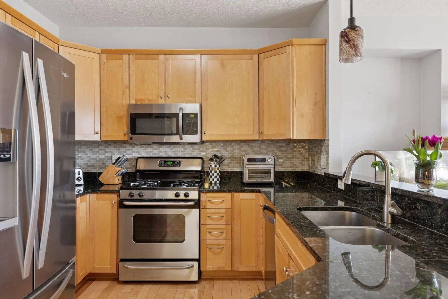 460 Ford Road, Saint Louis Park, MN 55426