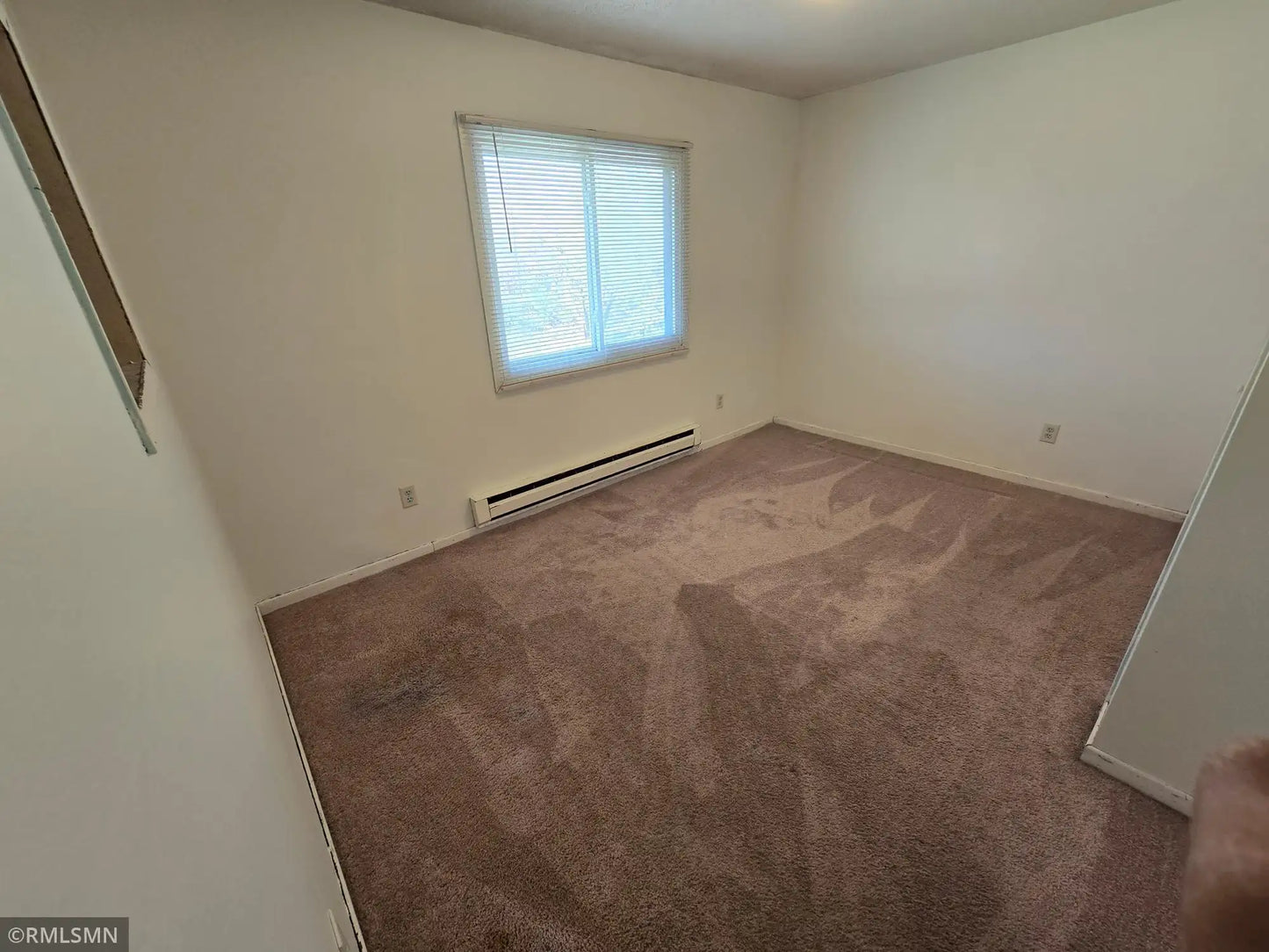 1310 Hudson Road, Saint Paul, MN 55106