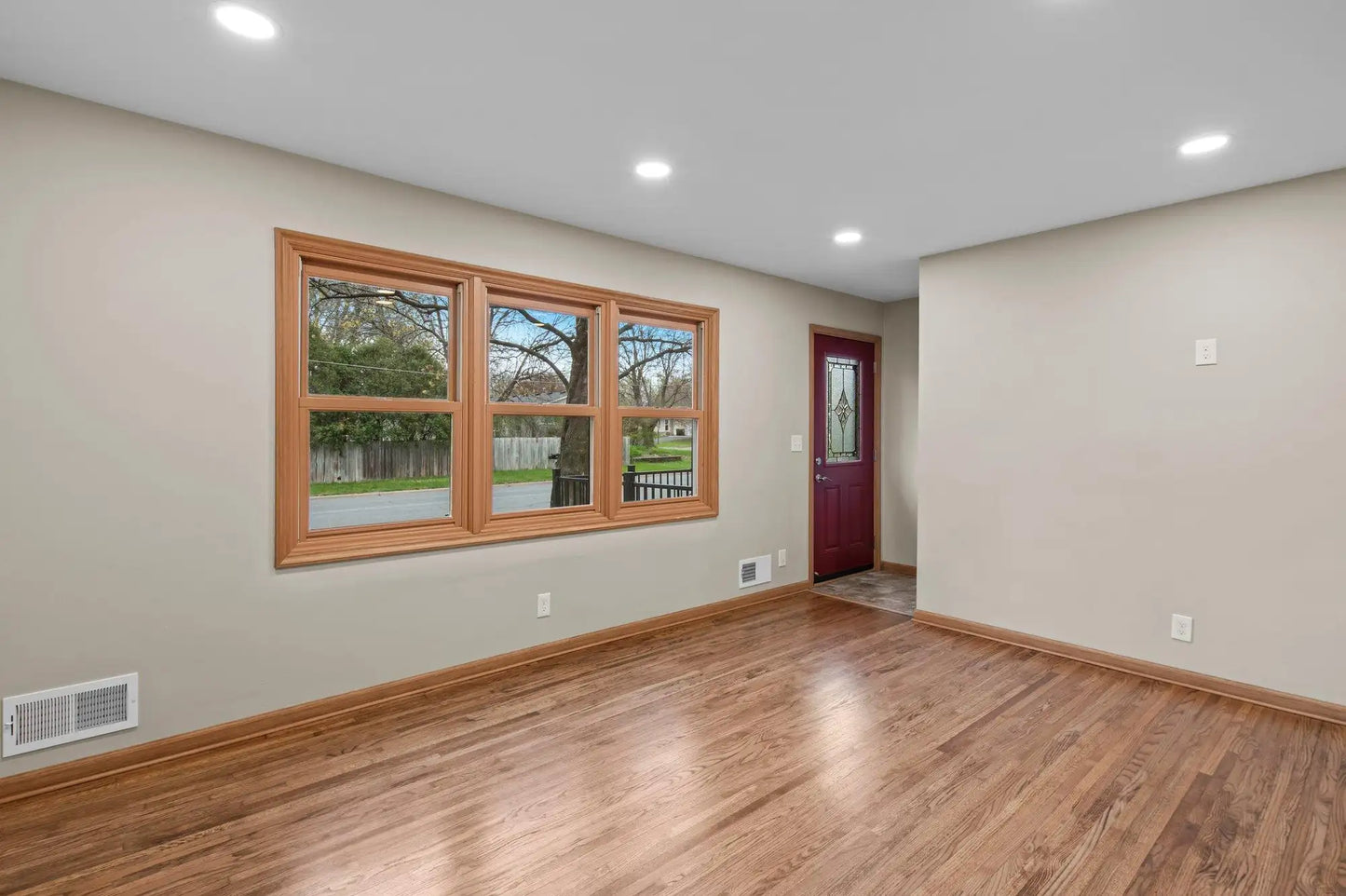 4209 Diamond Drive, Eagan, MN 55122