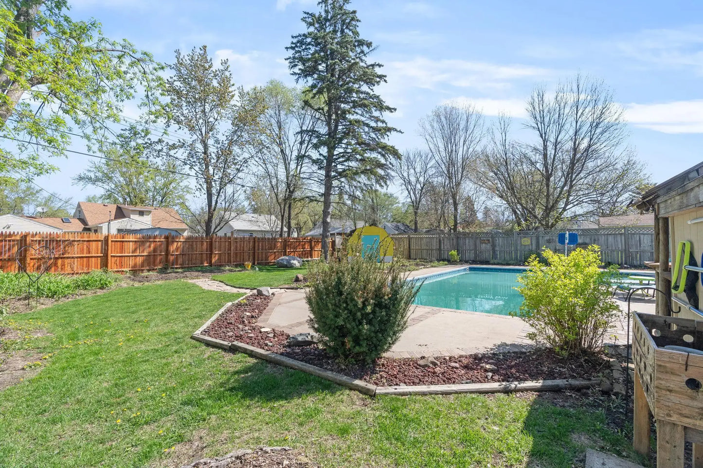 1832 Cedar Drive, New Brighton, MN 55112