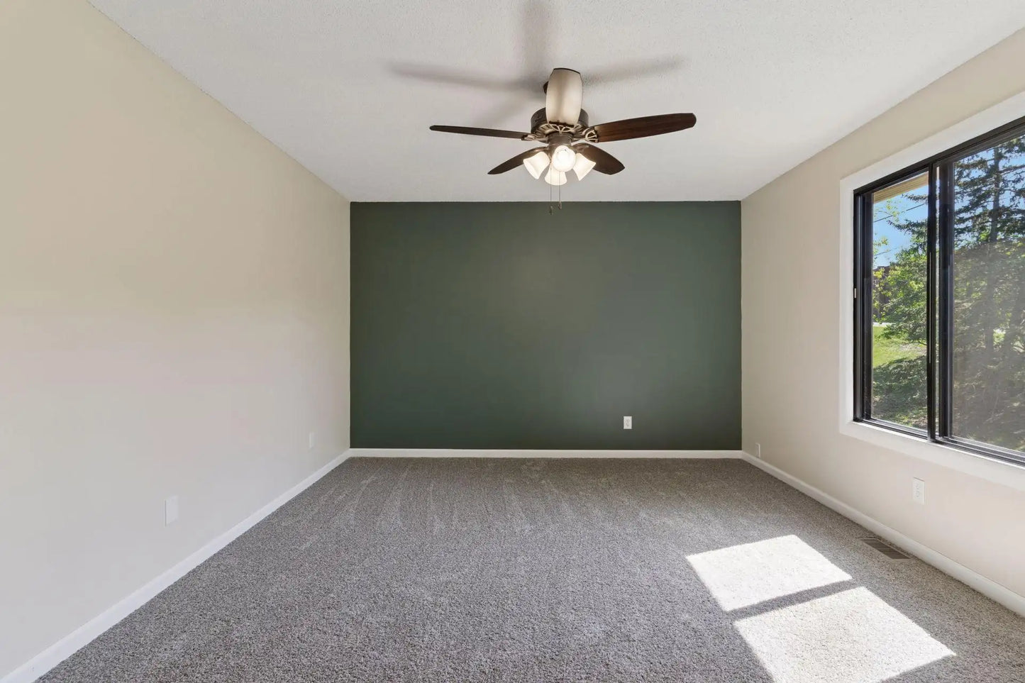 2209 Stroden Circle, Golden Valley, MN 55427