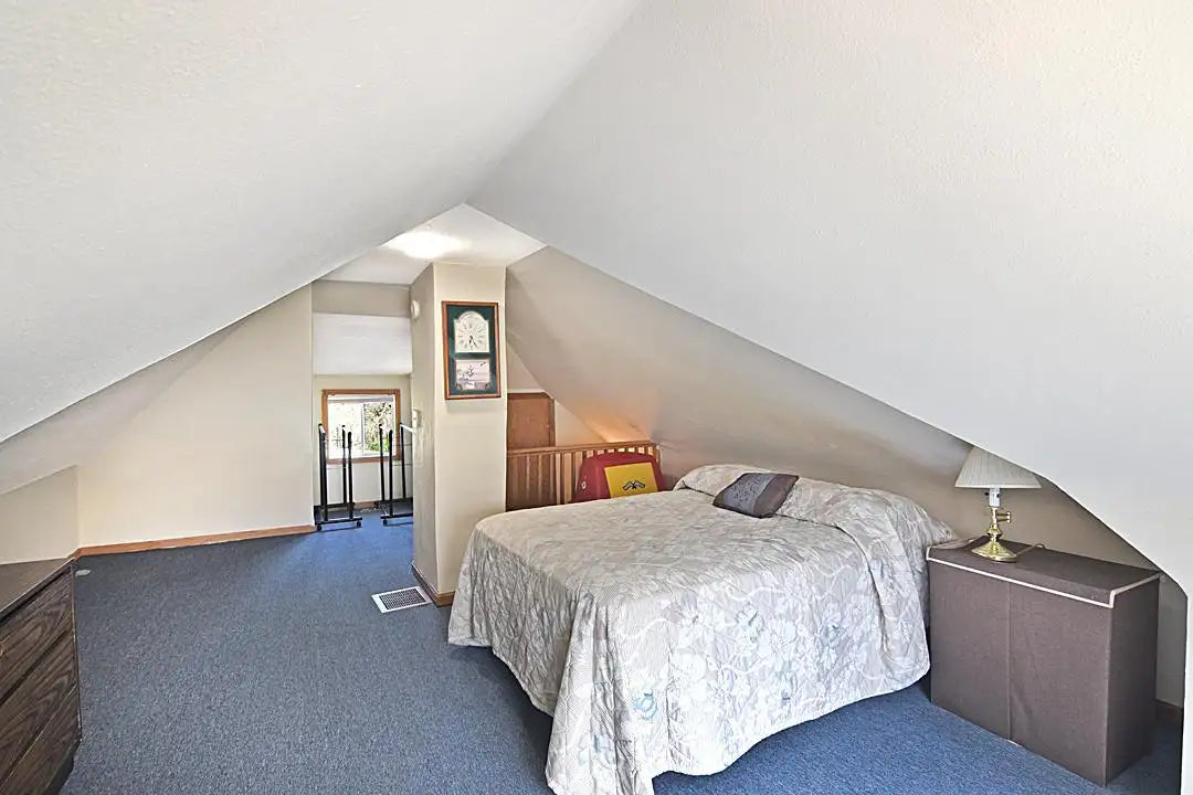 261 Fairhaven Avenue, South Haven, MN 55382