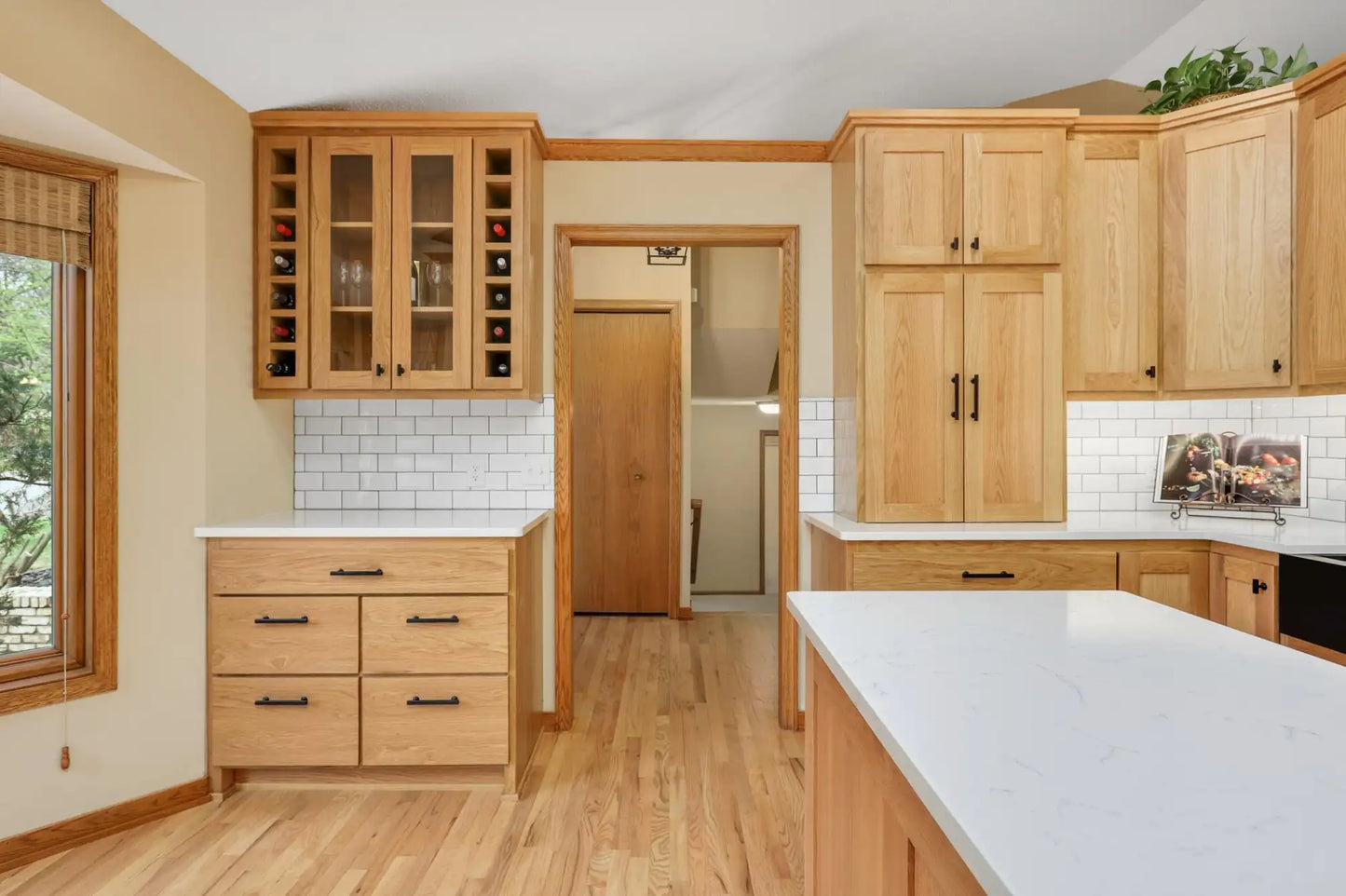 20503 Juno Trail, Lakeville, MN 55044