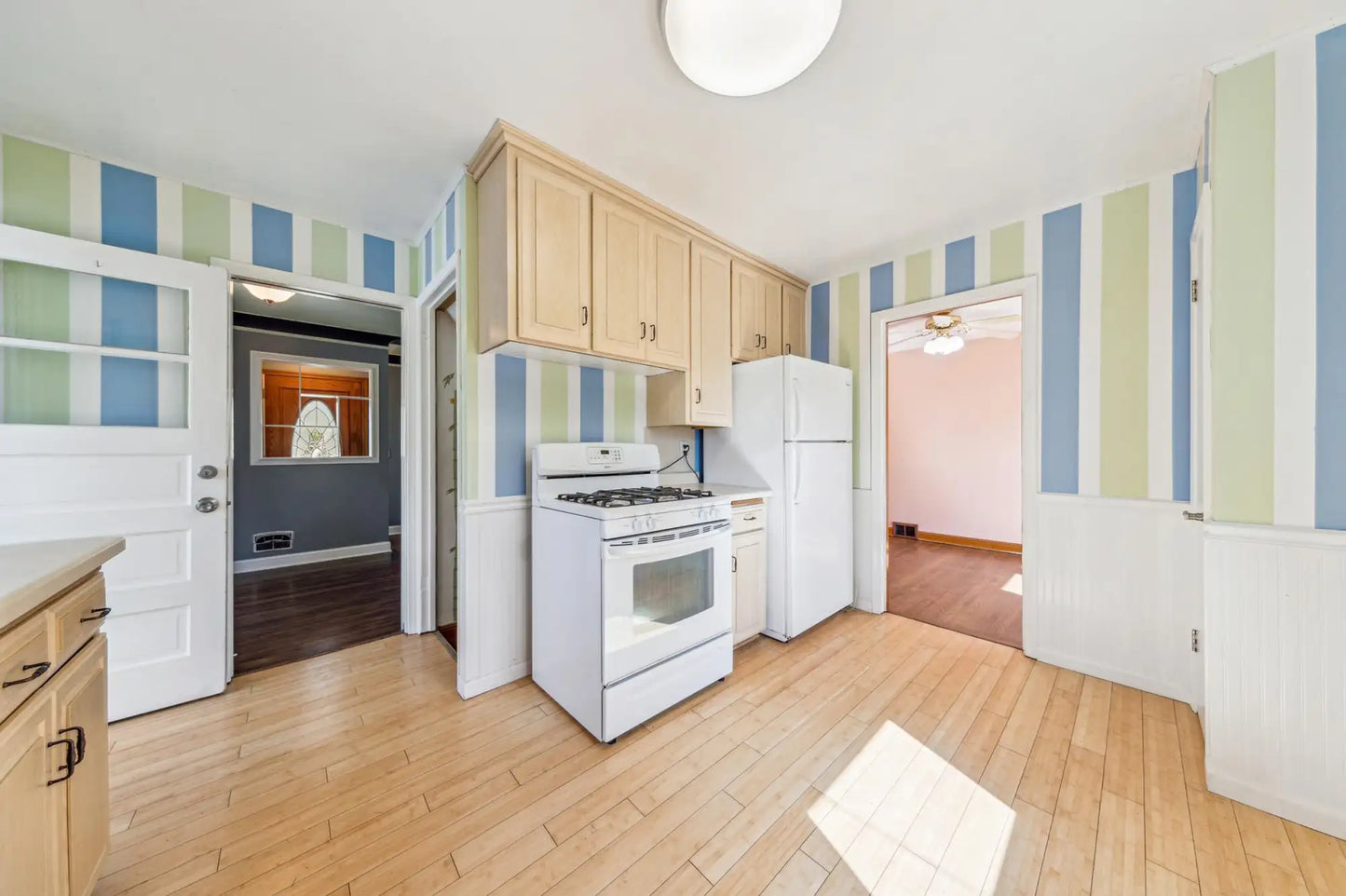 4550 Halifax Avenue, Robbinsdale, MN 55422