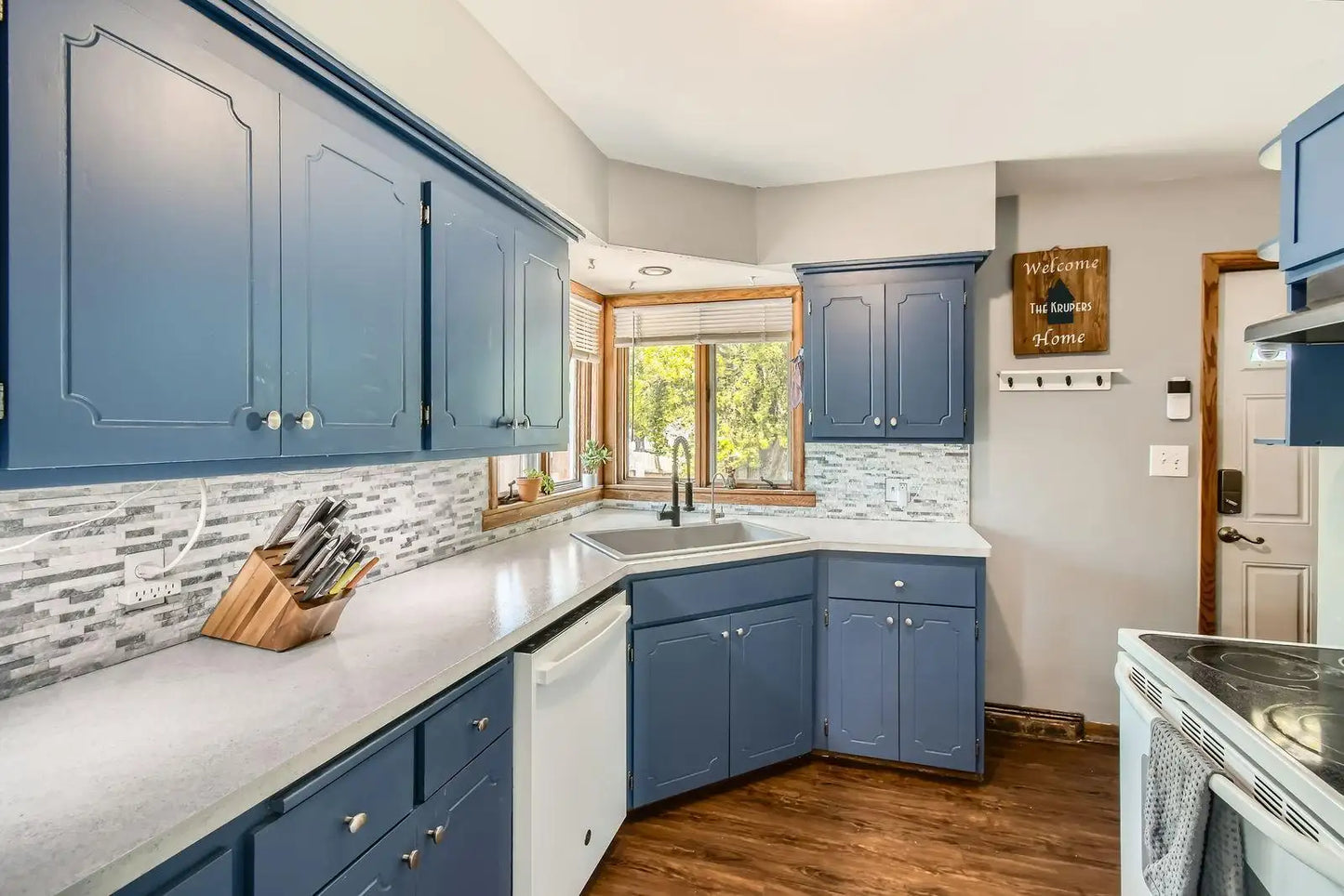 5428 44th Avenue, Robbinsdale, MN 55422