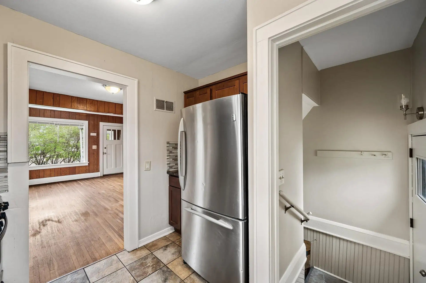 6714 Corvallis Avenue, Crystal, MN 55428