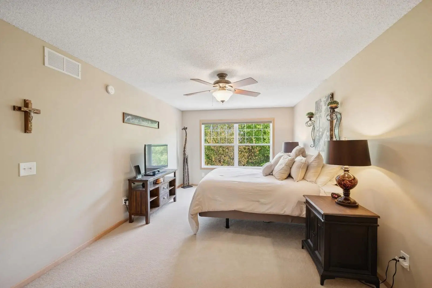 4765 Victor Path, Hugo, MN 55038