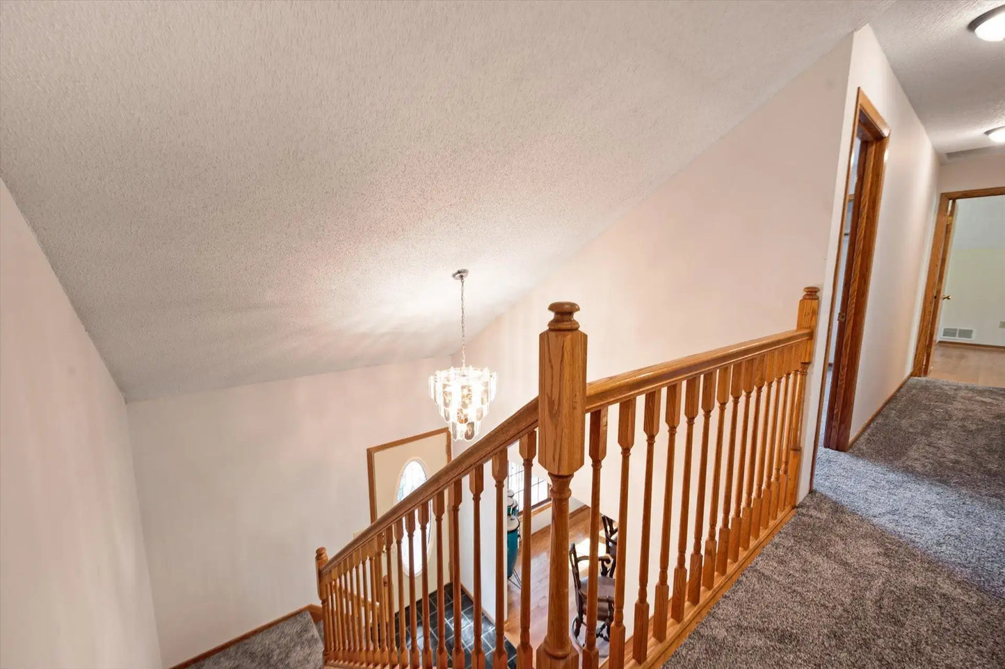771 County Road B2 , Little Canada, MN 55117