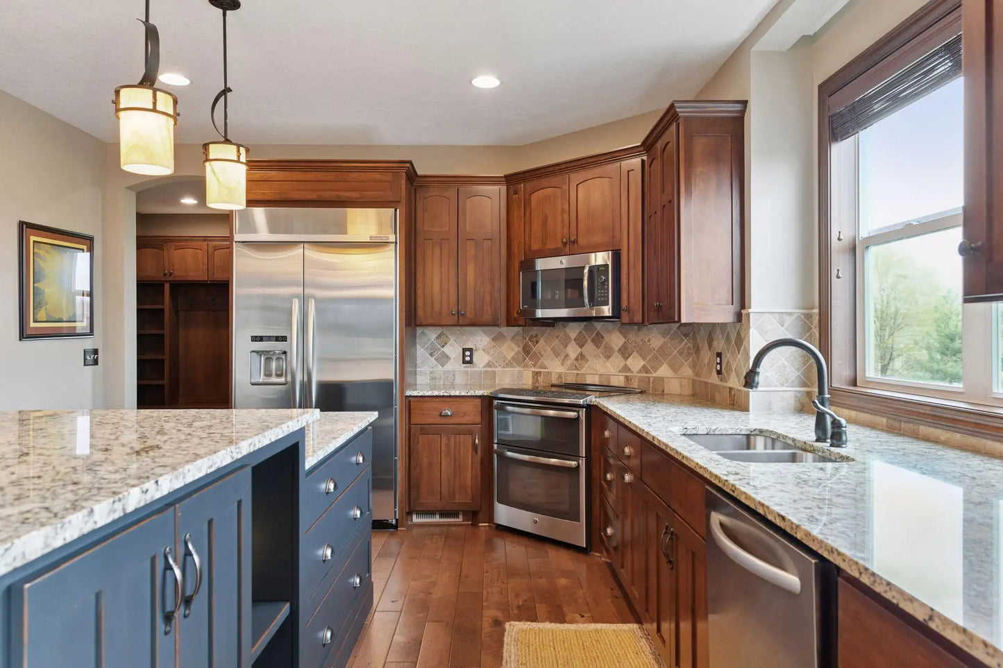 2919 Hilltop Drive, Chaska, MN 55318