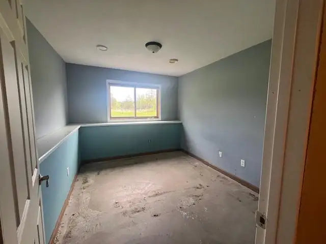13774 Furuby Road, Center City, MN 55012