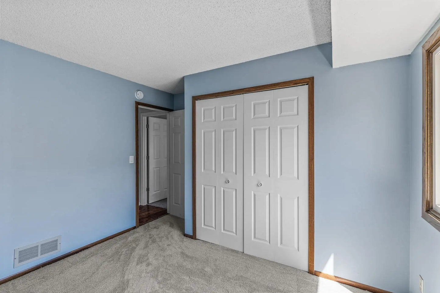 7165 Unity Avenue, Brooklyn Center, MN 55429