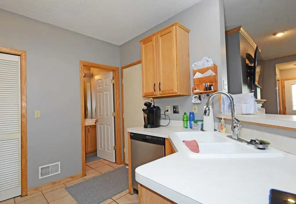 1899 Bluestem Lane, Shoreview, MN 55126
