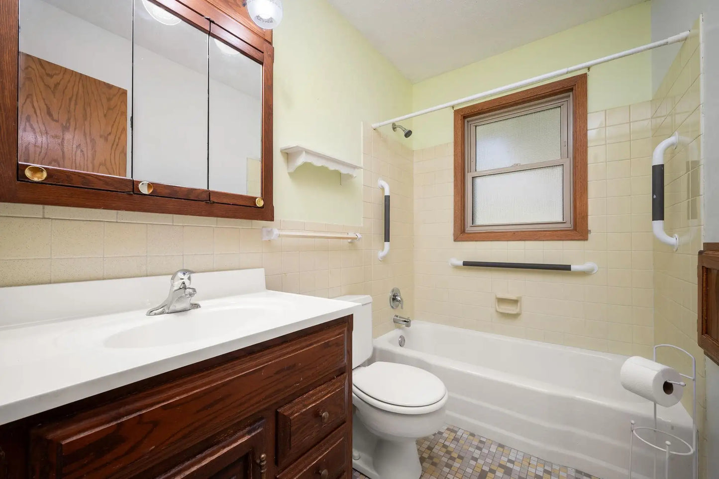 8435 Morris Circle, Bloomington, MN 55437