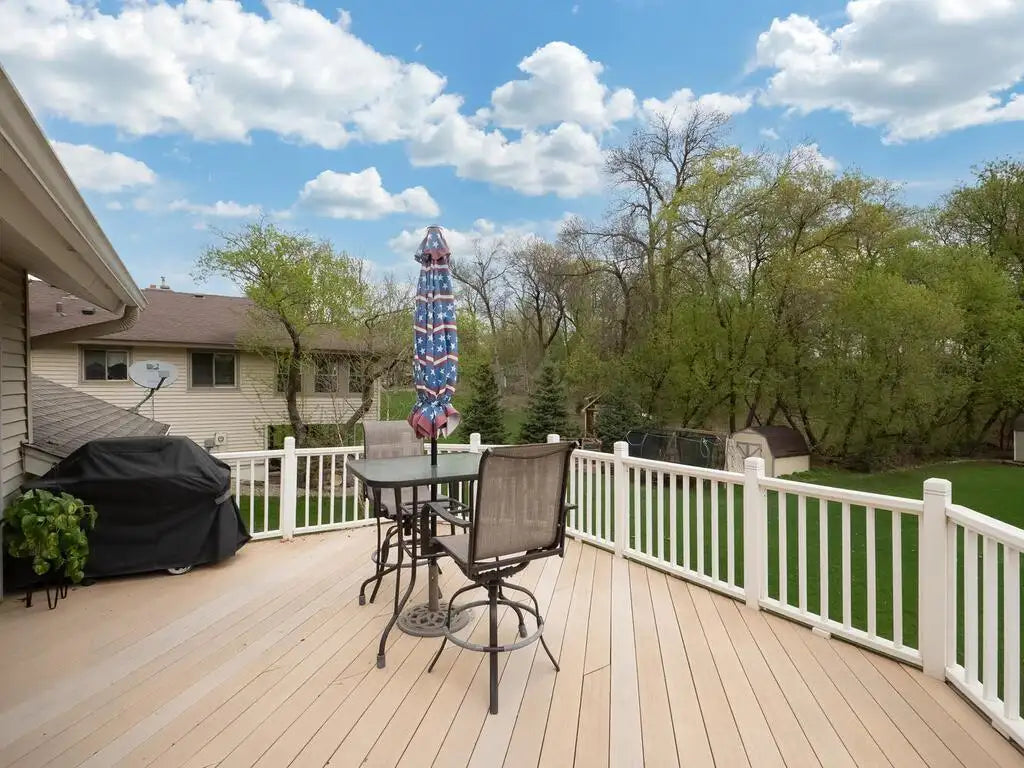 12033 Robin Road, Maple Grove, MN 55369