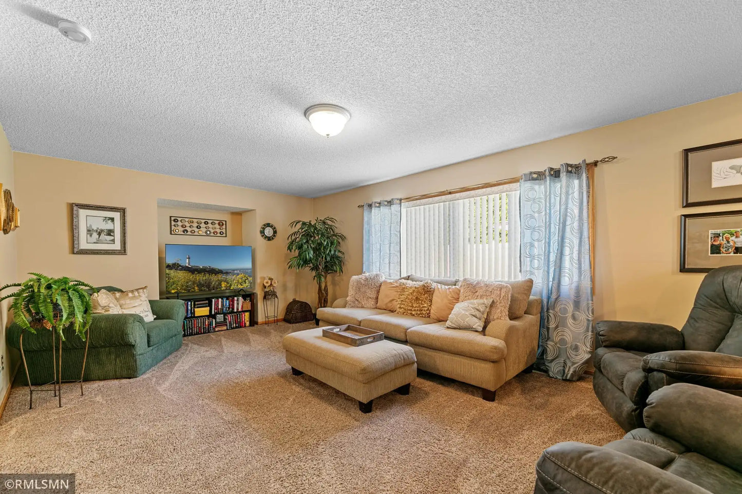 4263 143rd Street, Rosemount, MN 55068