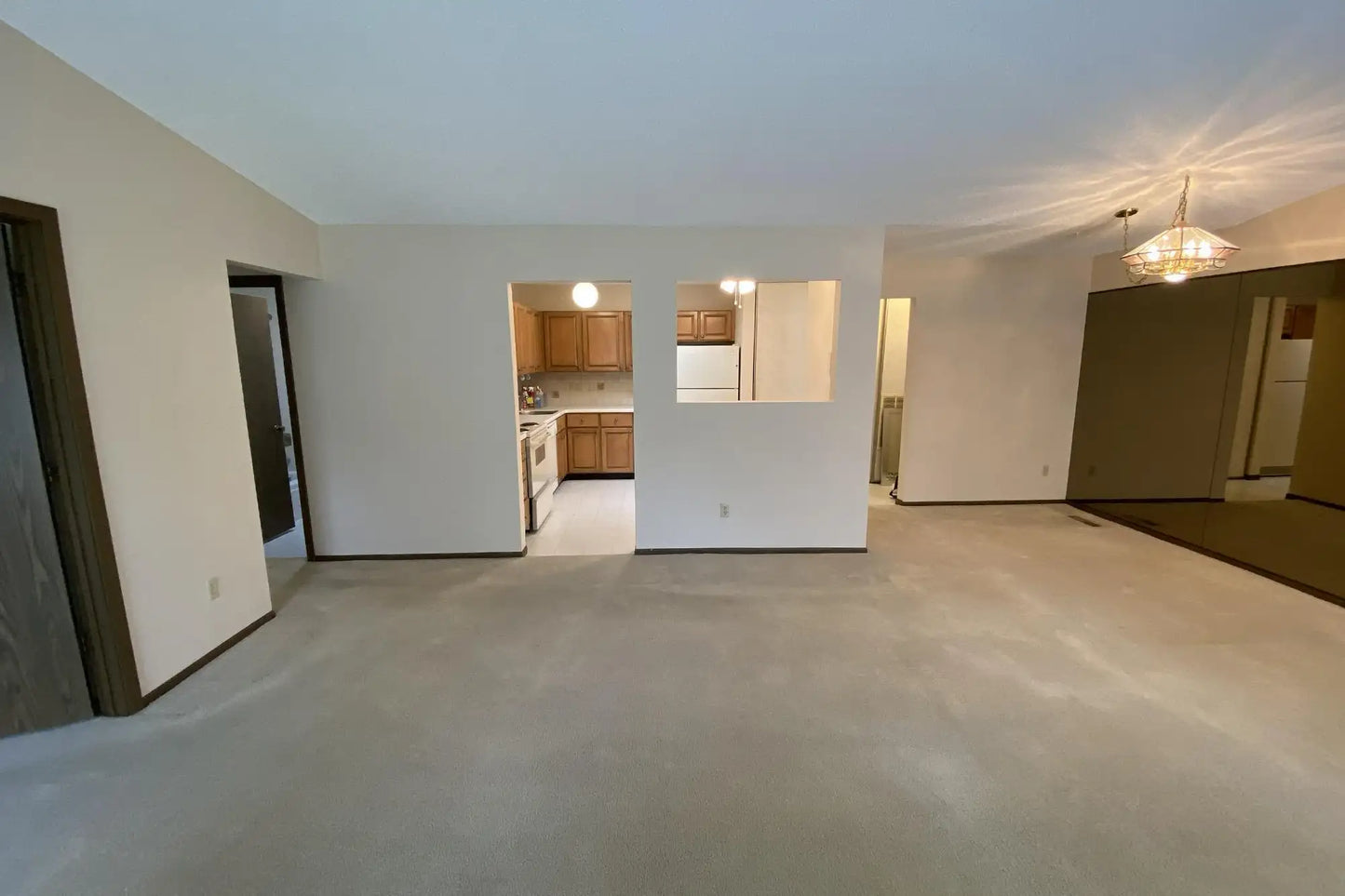 14850 18th Avenue, Plymouth, MN 55447