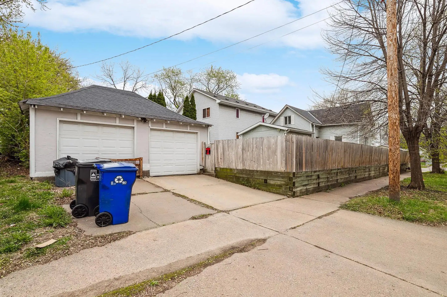 879 3rd Street, Saint Paul, MN 55106