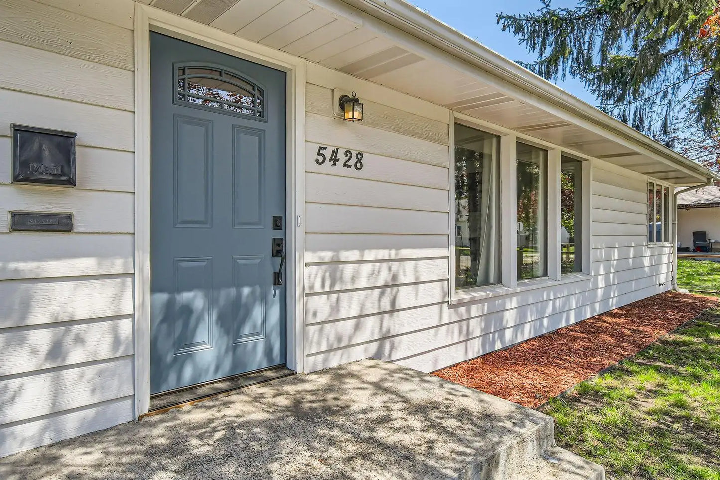 5428 44th Avenue, Robbinsdale, MN 55422