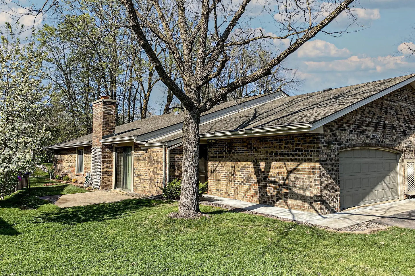 14850 18th Avenue, Plymouth, MN 55447