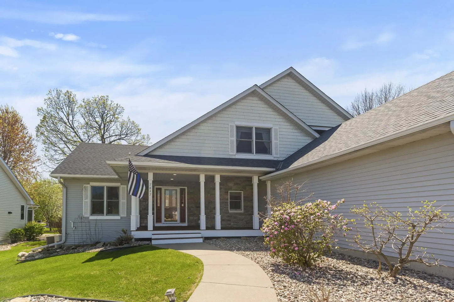 7847 23rd Street, Oakdale, MN 55128