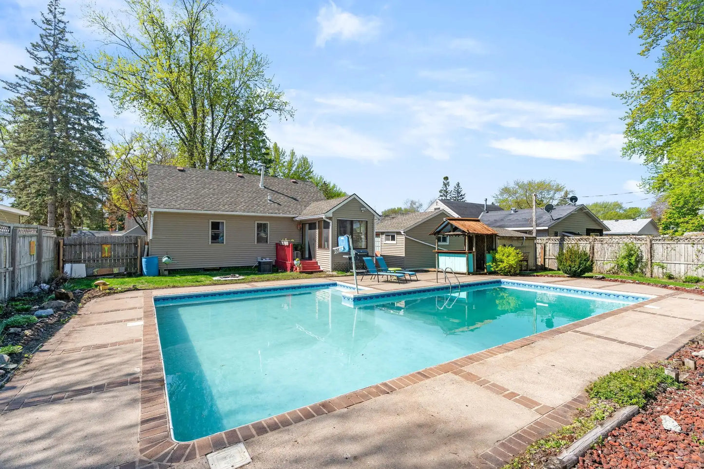 1832 Cedar Drive, New Brighton, MN 55112