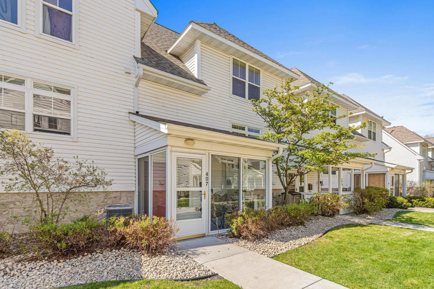 407 Colborne Street, Saint Paul, MN 55102