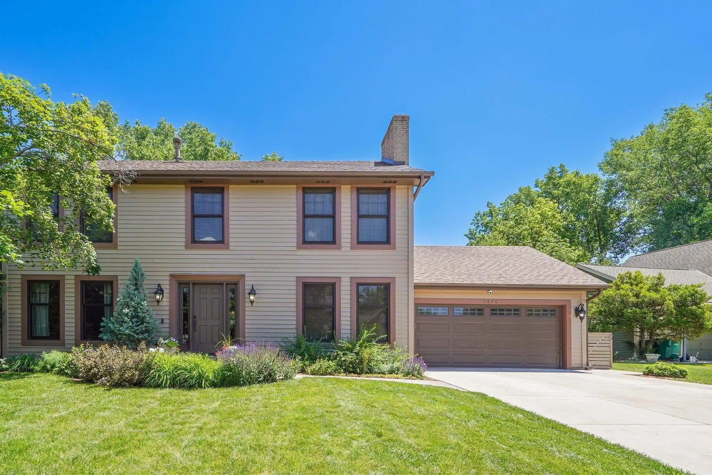 3676 Ashbury Road, Eagan, MN 55122