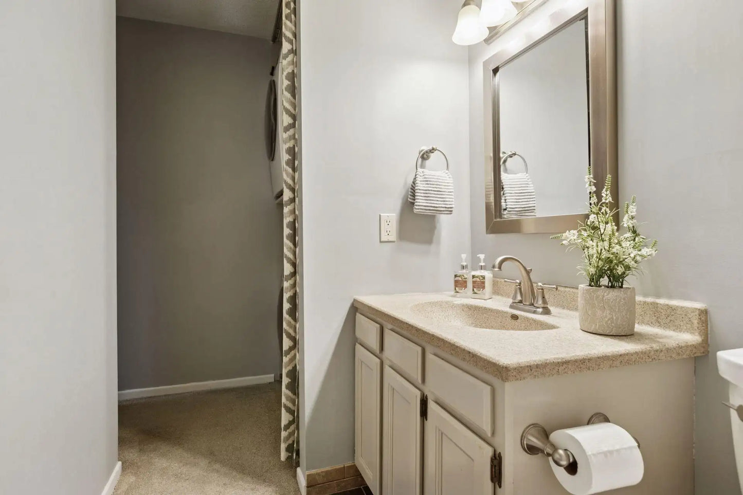 2220 Ridge Drive, Saint Louis Park, MN 55416