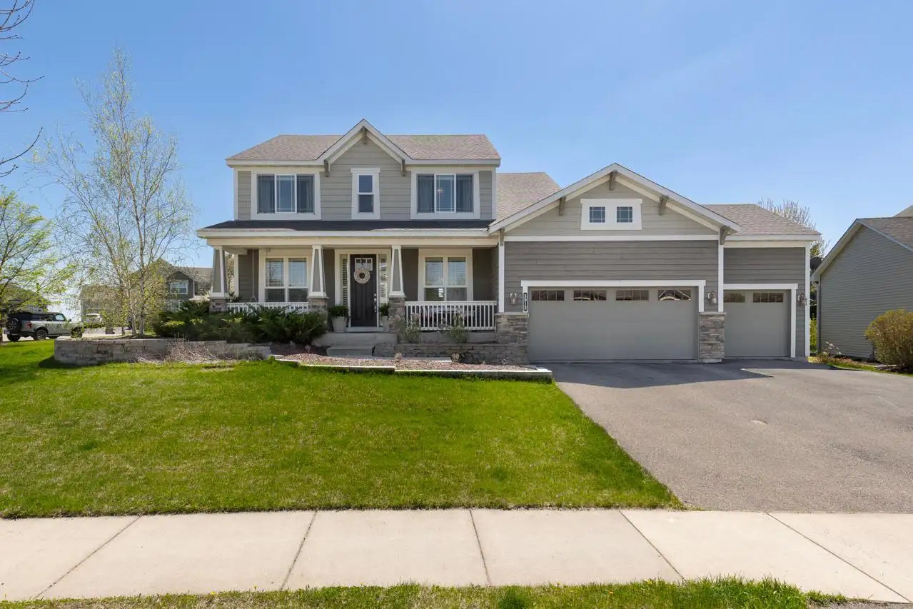 3912 Campello Curve, Chaska, MN 55318
