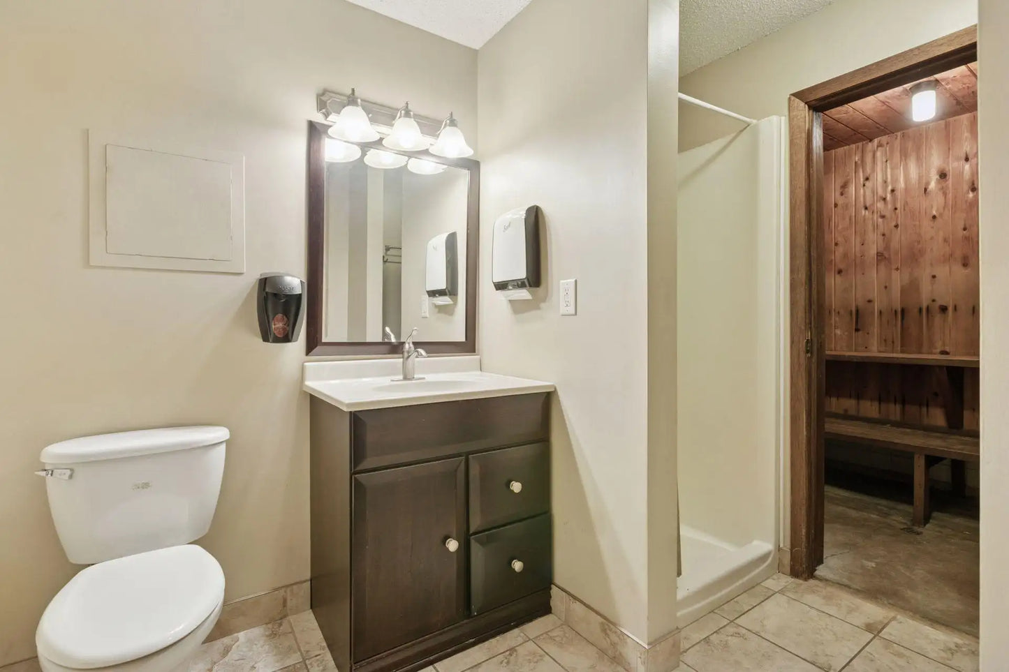 333 8th Street, Minneapolis, MN 55414