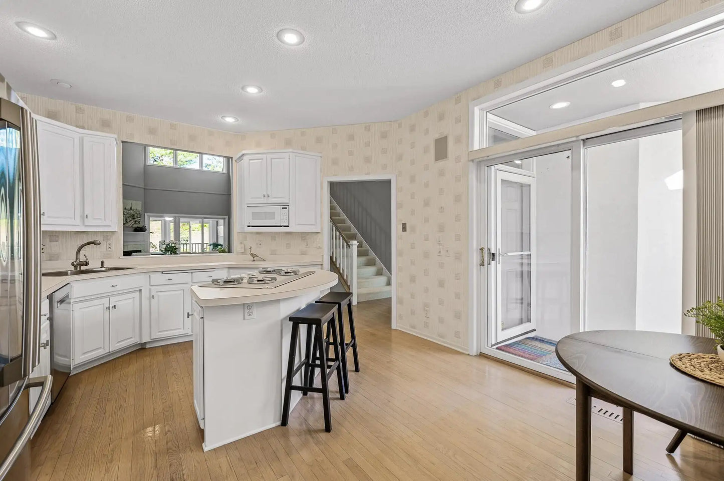 5555 70th Street, Edina, MN 55439