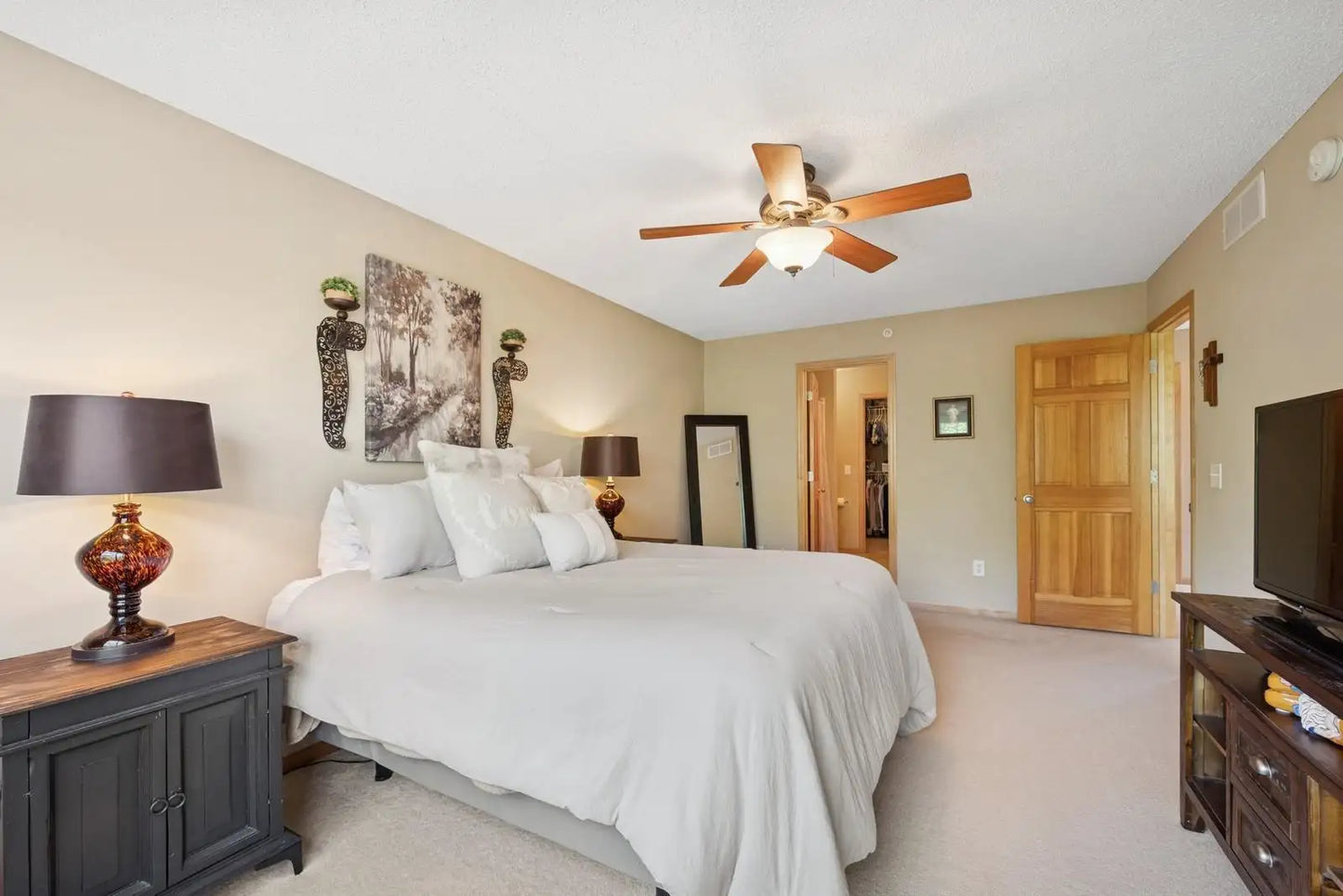 4765 Victor Path, Hugo, MN 55038
