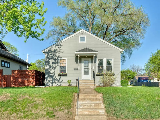 3800 Quail Avenue, Robbinsdale, MN 55422