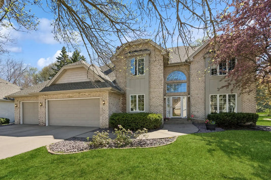 1284 Royal Oaks Drive, Shoreview, MN 55126