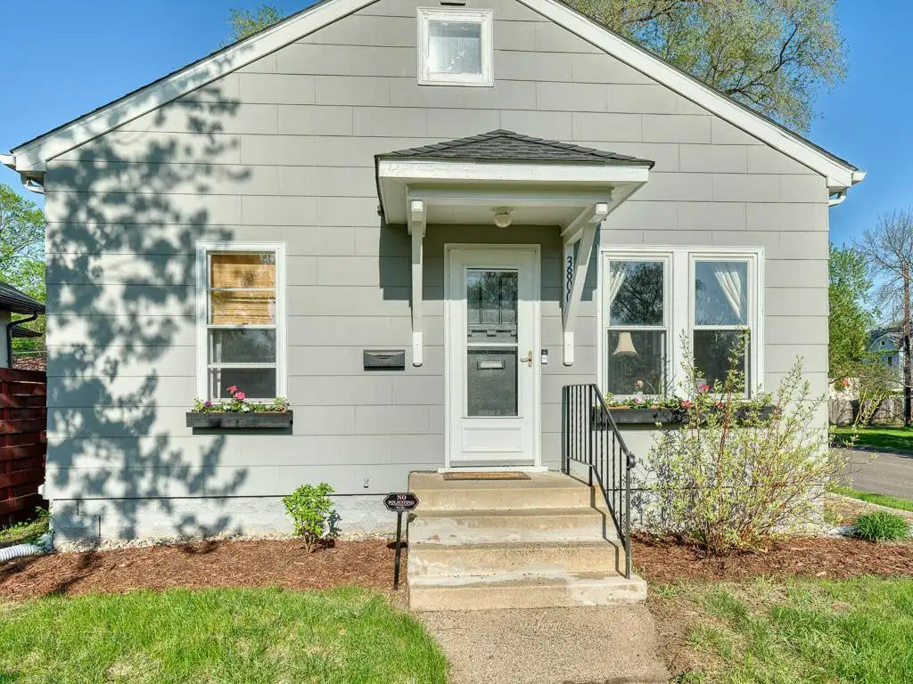3800 Quail Avenue, Robbinsdale, MN 55422
