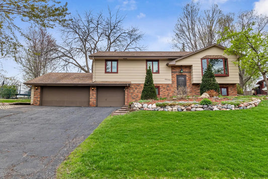 10305 Morris Road, Bloomington, MN 55437