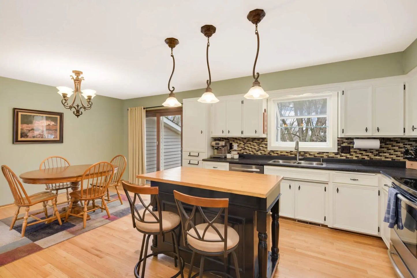 12730 Portland Circle, Burnsville, MN 55337