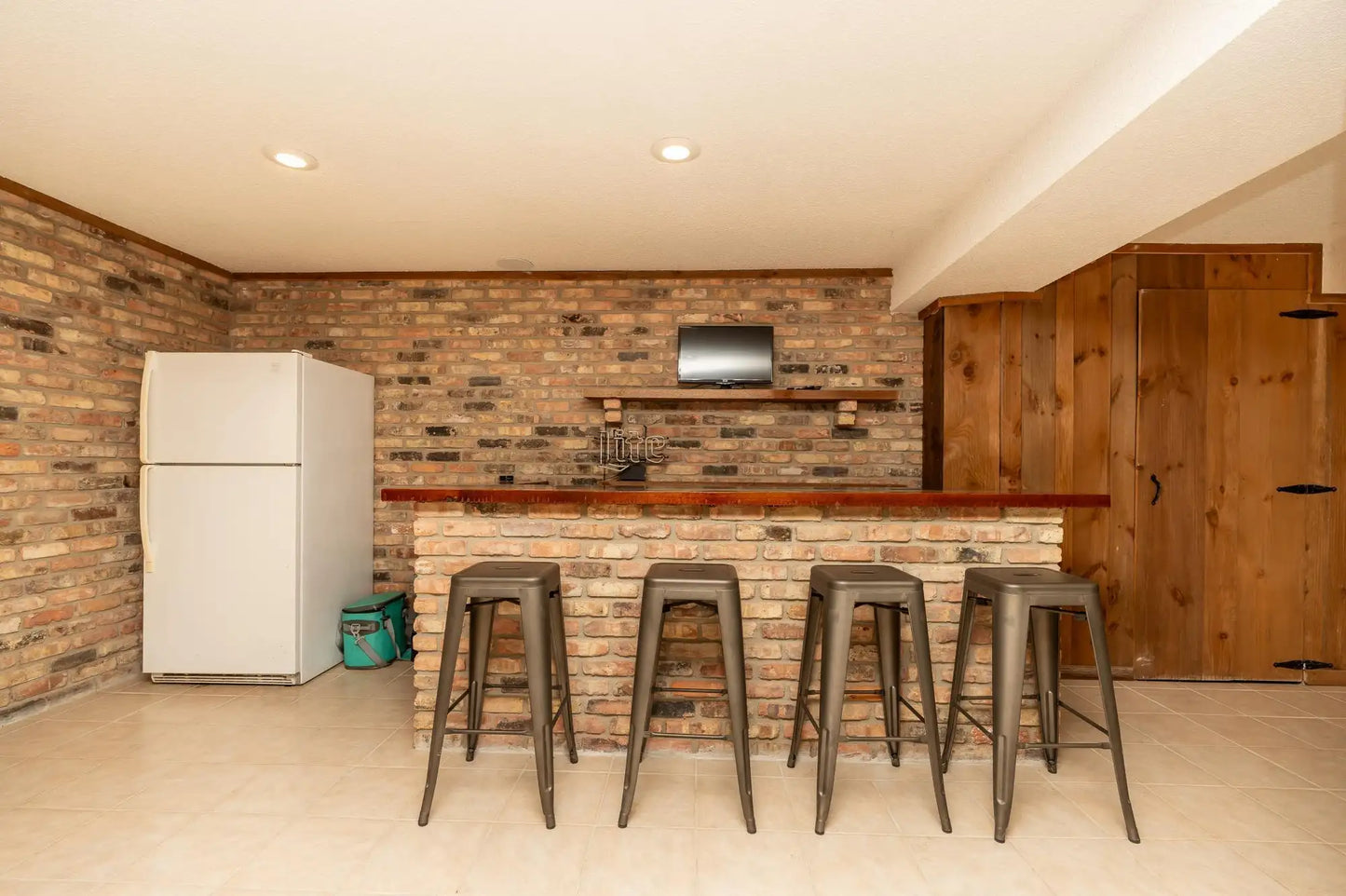 3333 Hillsboro Avenue, New Hope, MN 55427