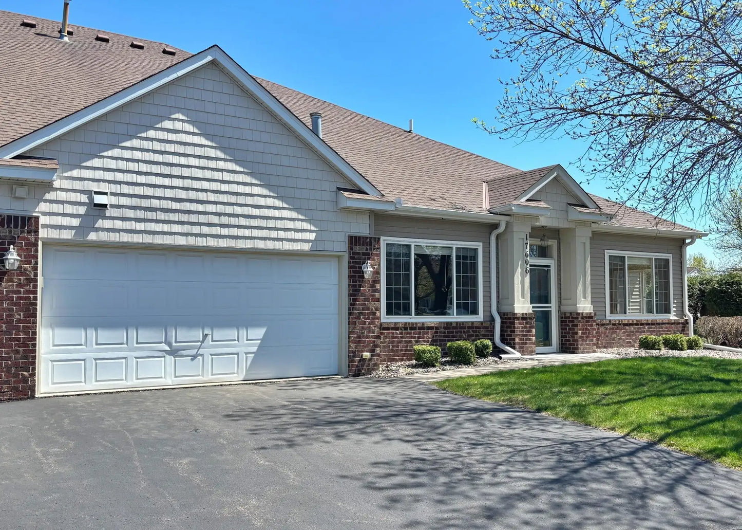 17606 38th Avenue, Plymouth, MN 55446