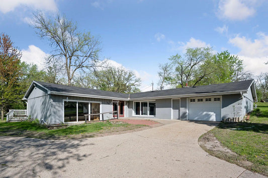 140 Bluff Street, Clearwater, MN 55320