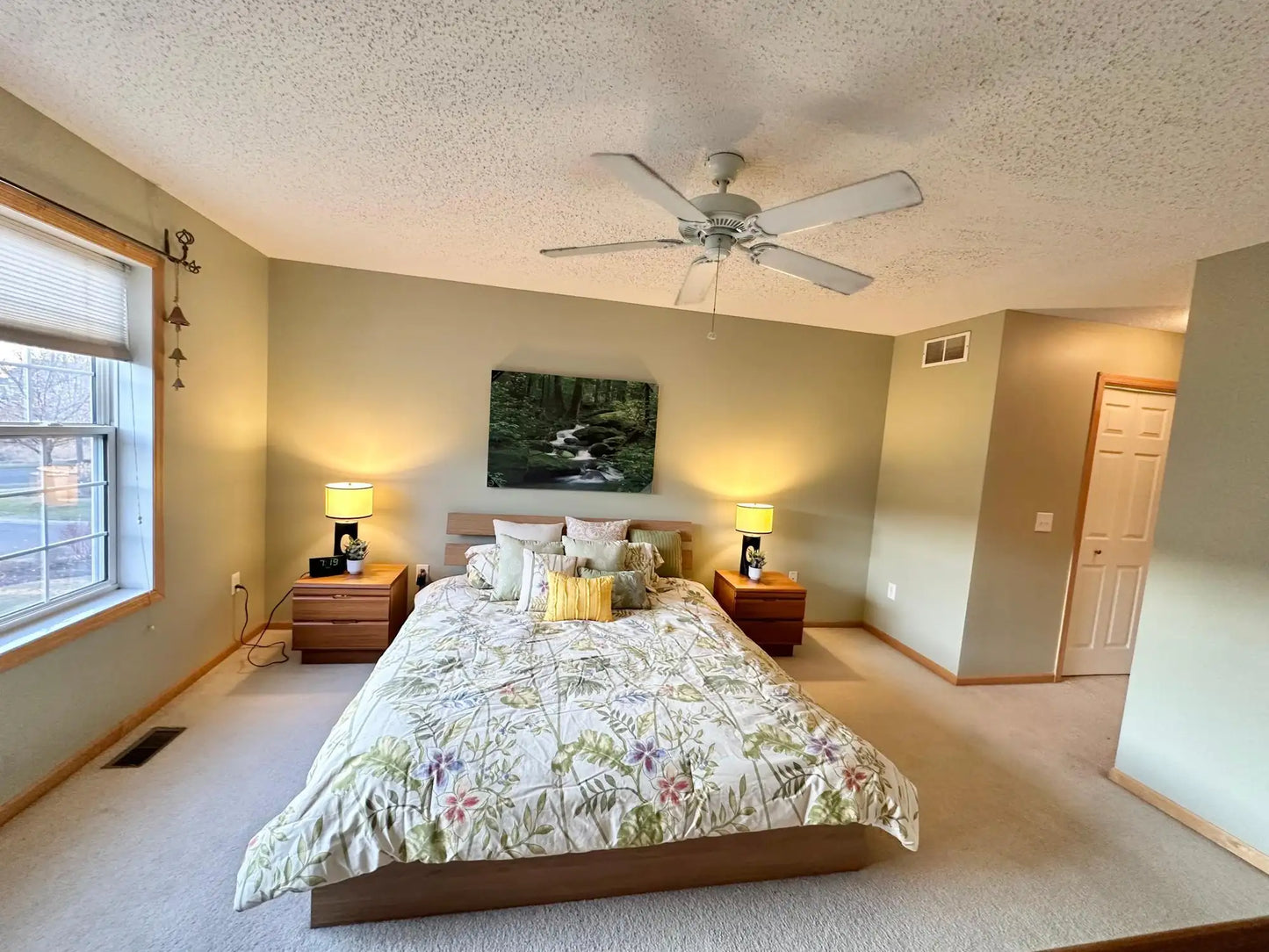 4553 Victor Path, Hugo, MN 55038